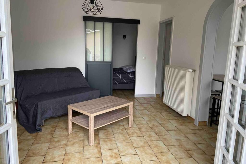 Apartment Chaleureux Au Coeur D Un Village Classe Villebois-Lavalette