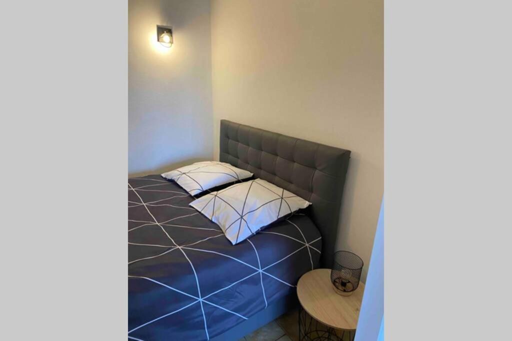Chaleureux Au Coeur D Un Village Classe Apartamento
